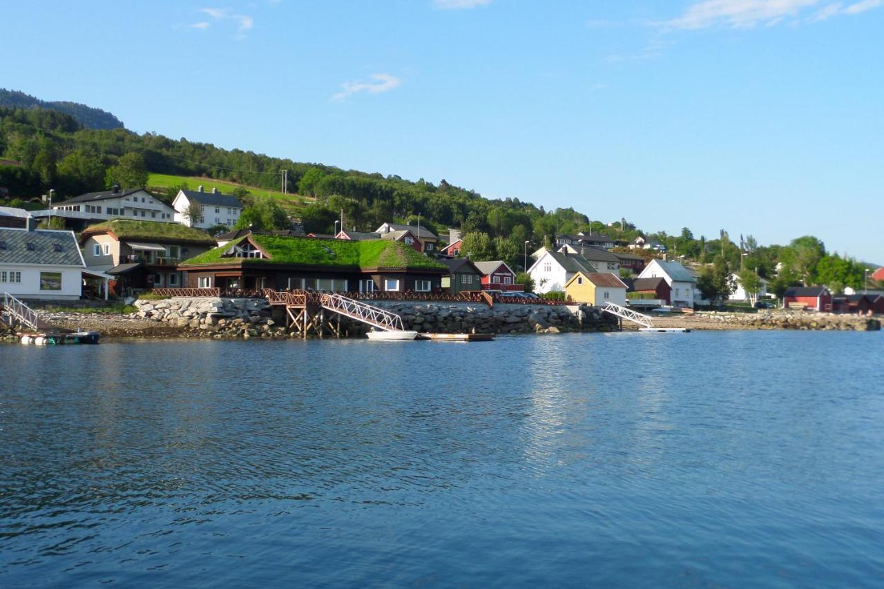 Solstrand Fjord Holiday Eidsvag  ภายนอก รูปภาพ
